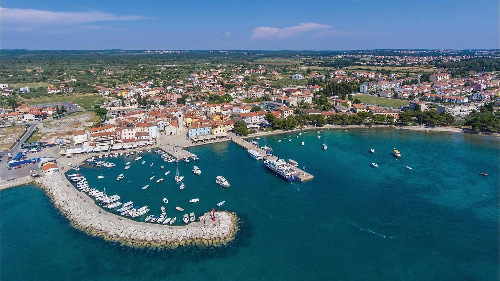 Awesome Apartment In Fazana With Wifi 0*,  Croatia