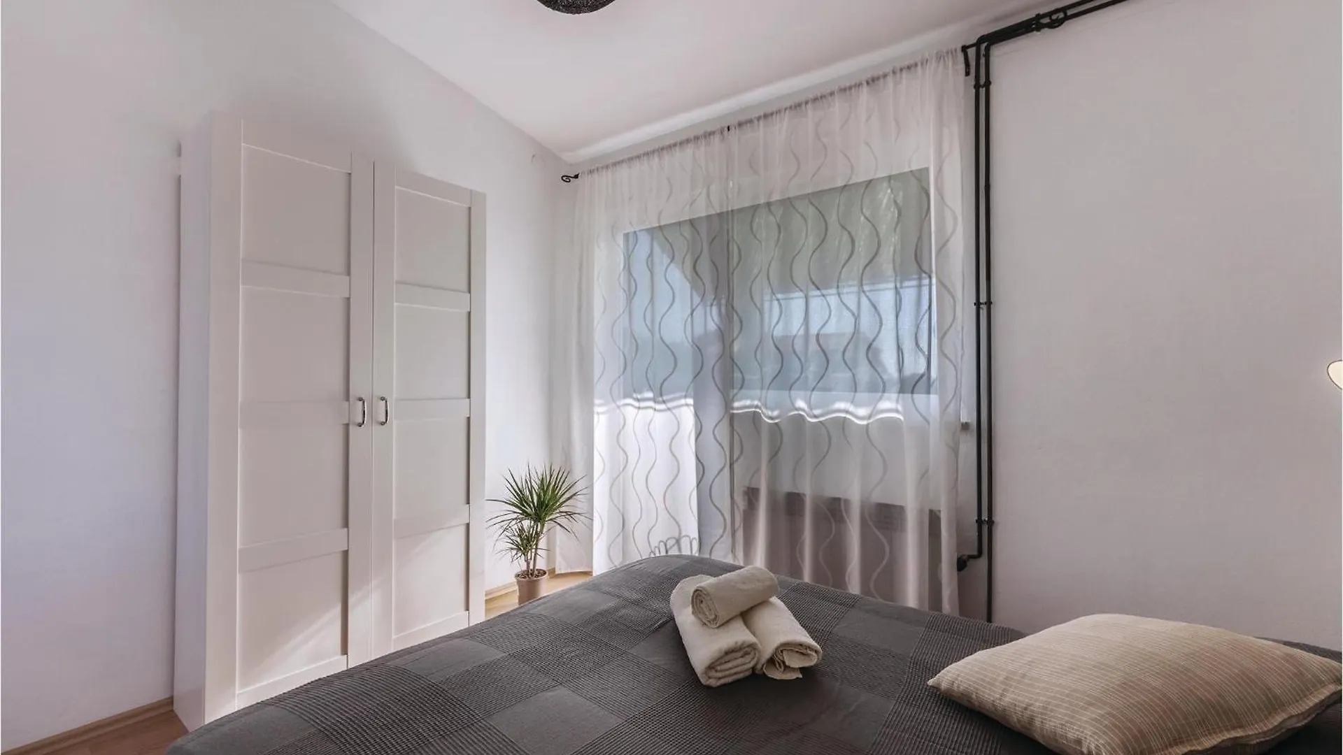 Awesome Apartment In Fazana With Wifi 0*,  Croatia